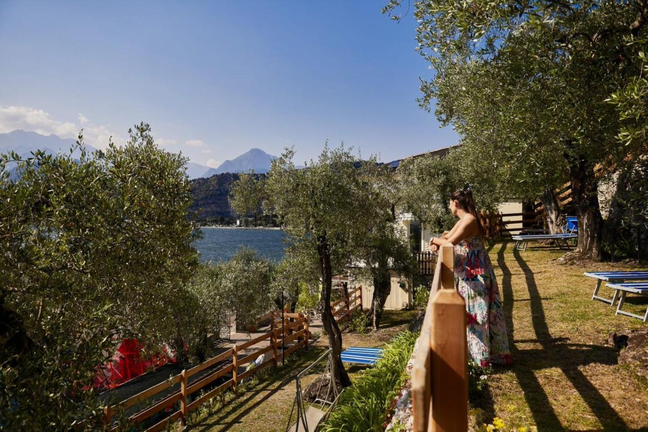 Hotel Paradiso Conca D'Oro Torbole Sul Garda Exteriör bild
