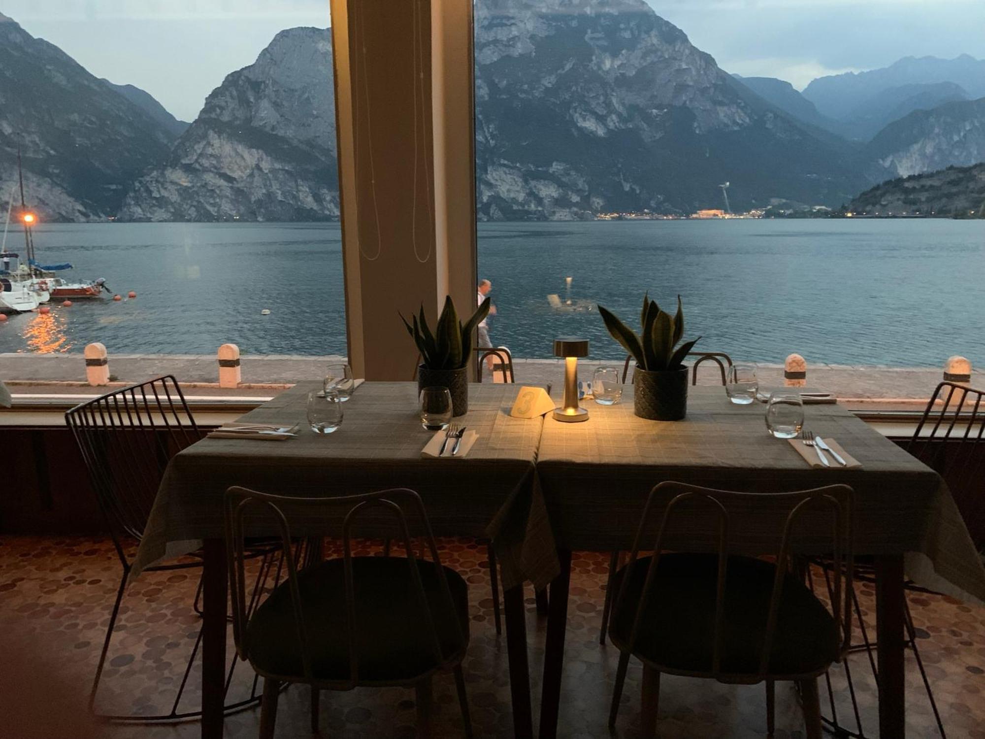 Hotel Paradiso Conca D'Oro Torbole Sul Garda Exteriör bild