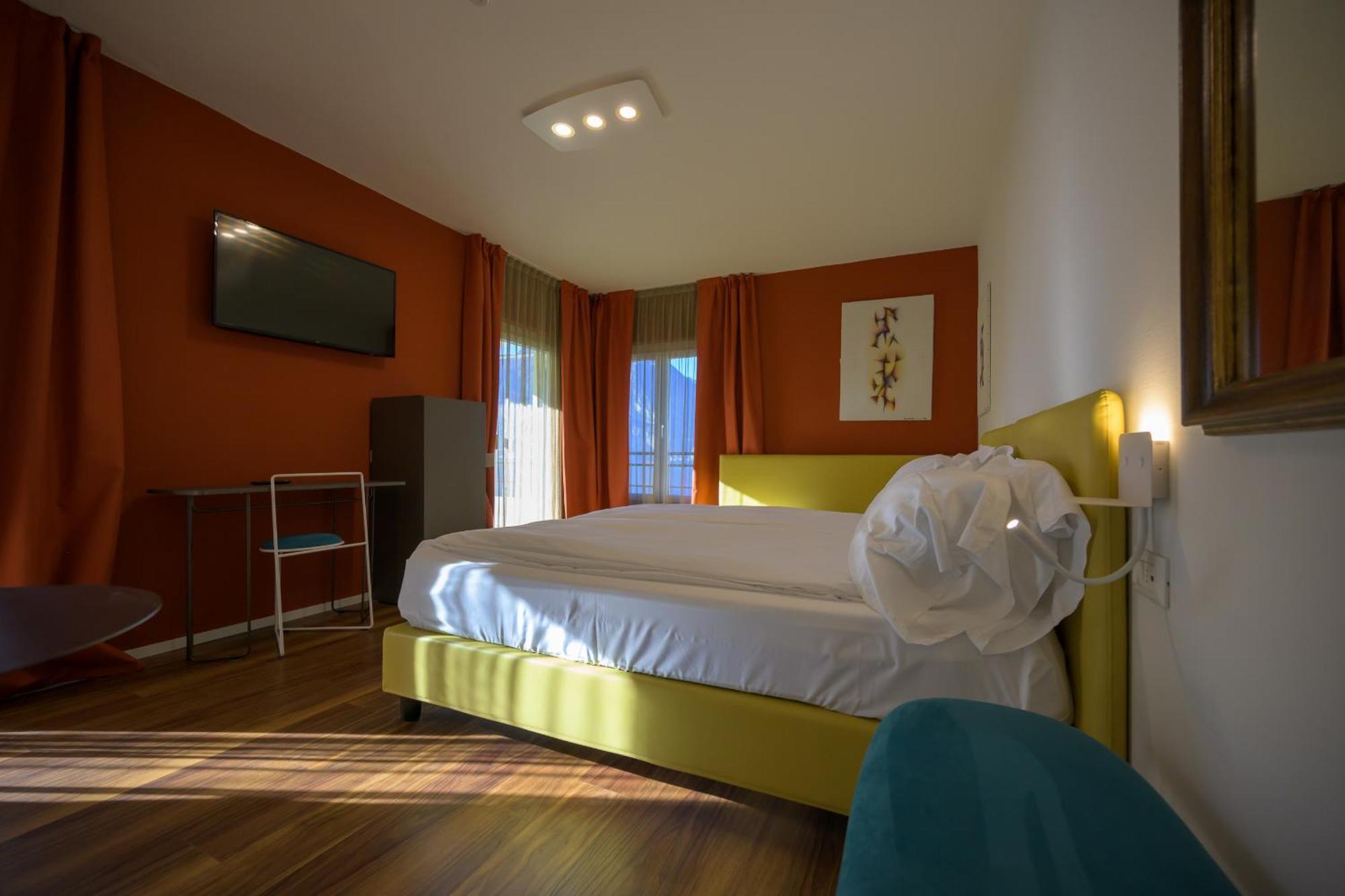 Hotel Paradiso Conca D'Oro Torbole Sul Garda Exteriör bild